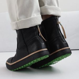 SATORISAN Tewa Ronda Black Boot Leather Wool Ice Grip Rubber Sole Winter NWT 41